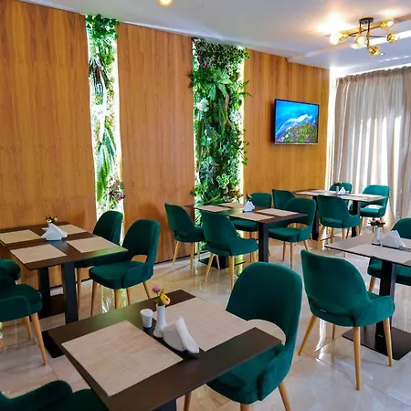 Hotel Lord Tirana Vore