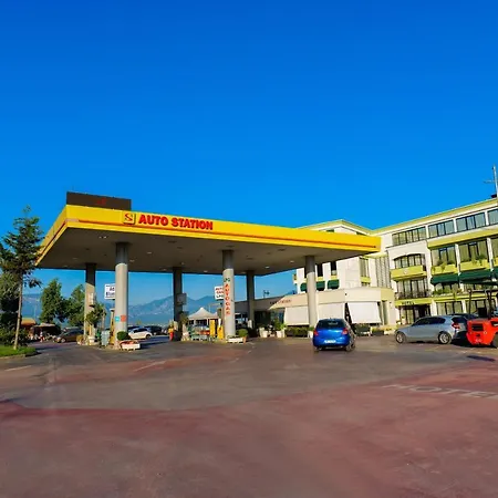 Lord Tirana Vore