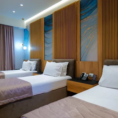 Hotel Lord Tirana