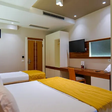 Hotel Lord Tirana