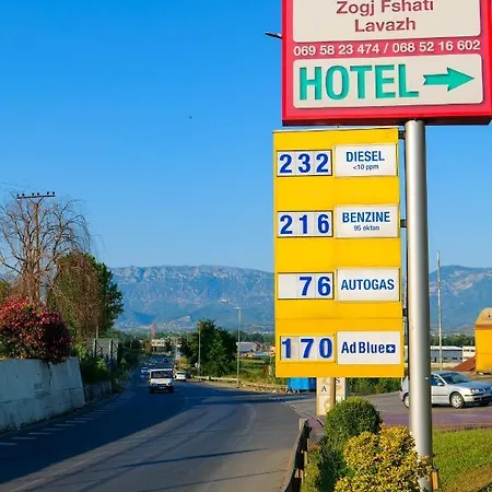 Lord Tirana Hotel 4*