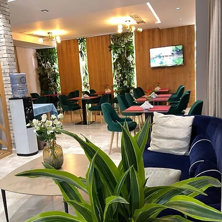 Hotel Lord Tirana Vore