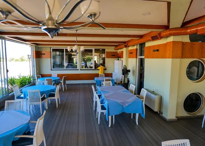 Ξενοδοχείο Lord 4*