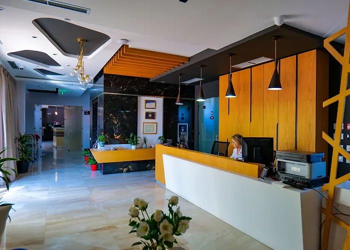 Ξενοδοχείο Lord Vorë