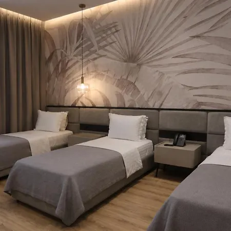 Hotel Lord Vorë
