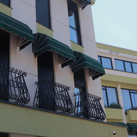 Lord Hotel